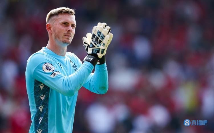 Sky: Dean Henderson will stay at Manchester United unless the team finds his replacement